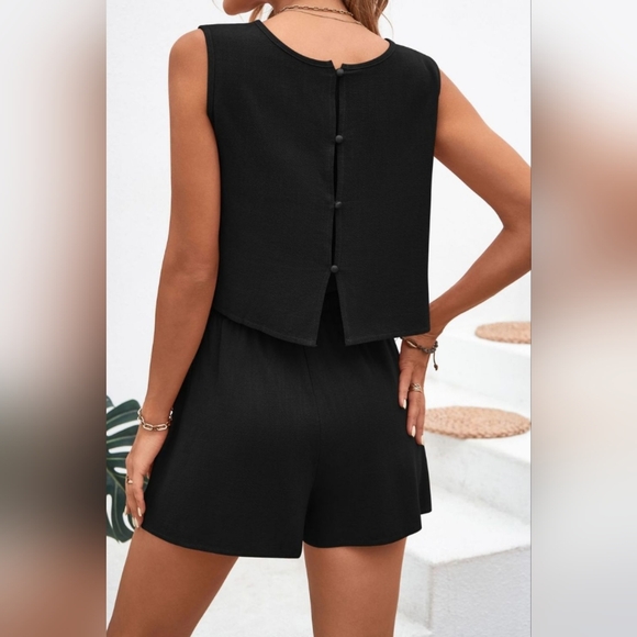 Round Neck Top and Drawstring Shorts Set. Hit The Like ♡ Button For SALE - Picture 2 of 6